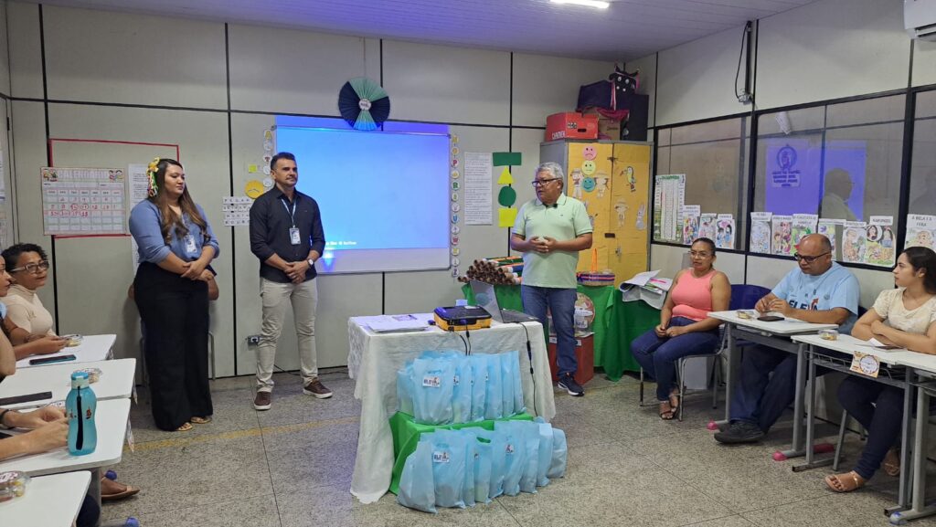 Professores de Batalha participam de formação do projeto Eleva+345
