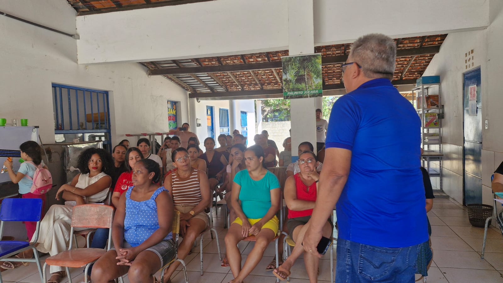 Reunião no Catombo discute implantação do ensino em tempo integral a partir de 2026