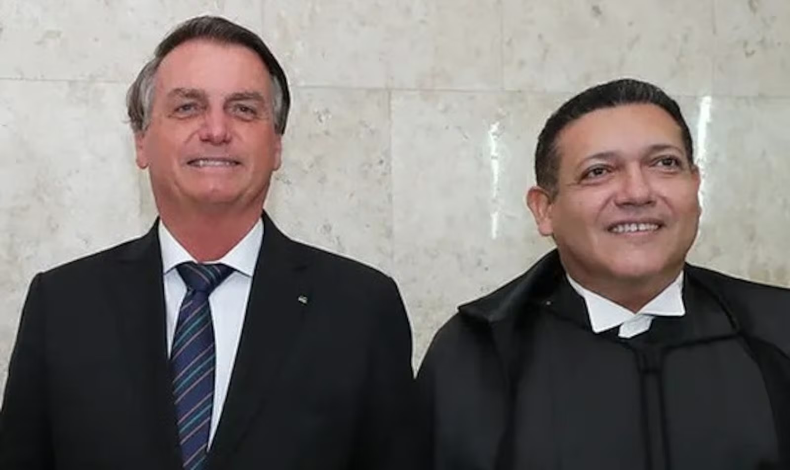 Oposição aposta em ministro piauiense para tentar devolver elegibilidade a Bolsonaro