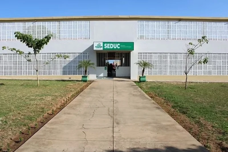 Piripiri lança concurso público com 160 vagas para a área da Educação