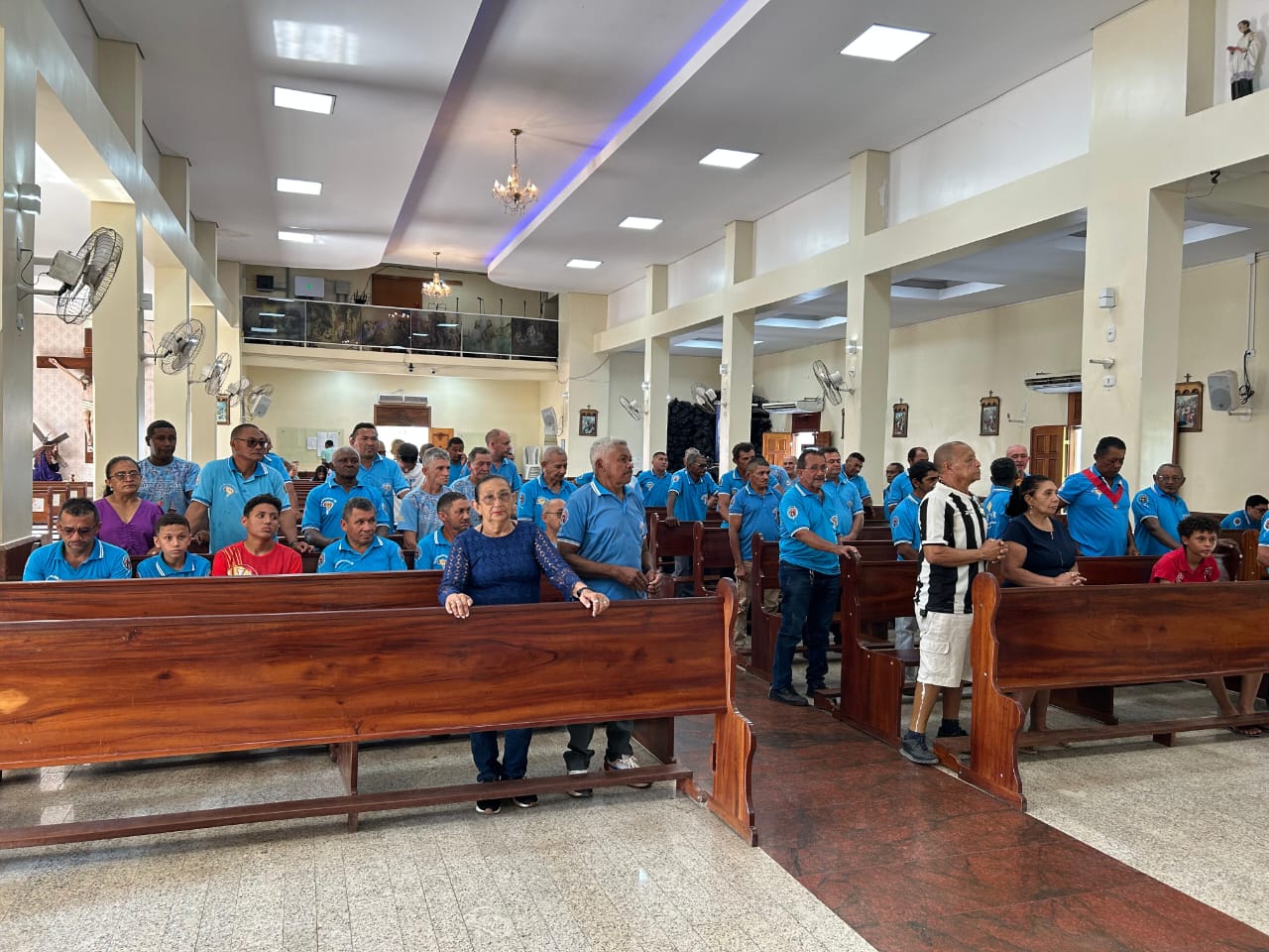 Terço dos Homens da Paróquia São Gonçalo marca 13 anos com caminhada e missa em Batalha
