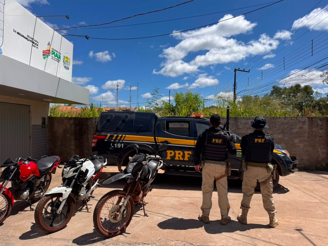 PRF recupera três motos roubadas e adulteradas durante ação em Batalha