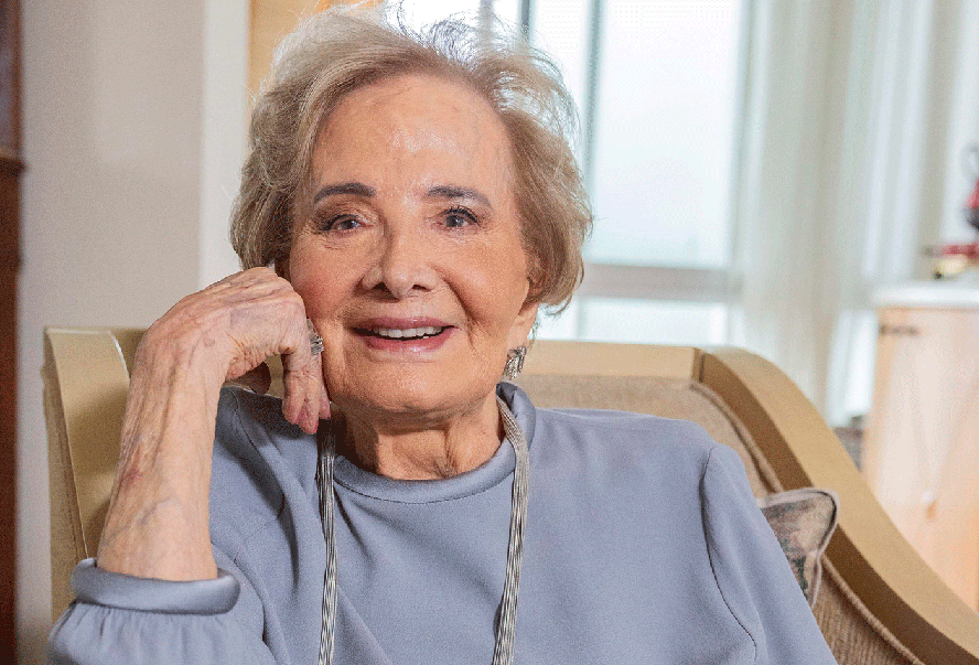 Glória Menezes morre aos 91 anos após mais de seis décadas de carreira